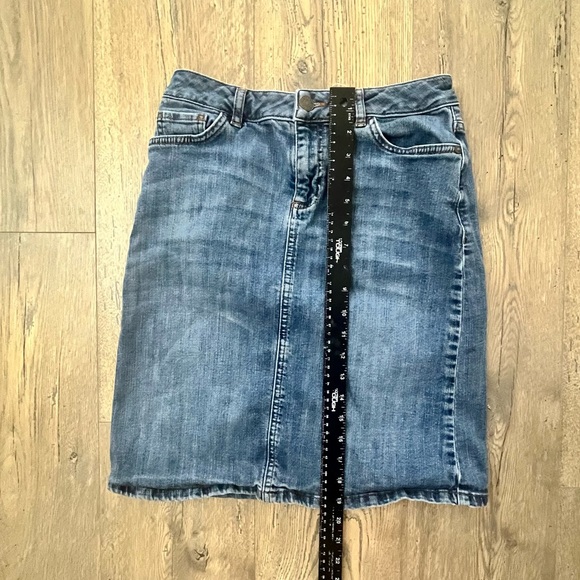 FAT FACE High Rise Midi Jean Medium Stonewash Denim Mini Skirt sz 8 UK Brand - Picture 5 of 6